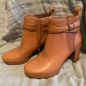 Vionic Brown Ankle Booties